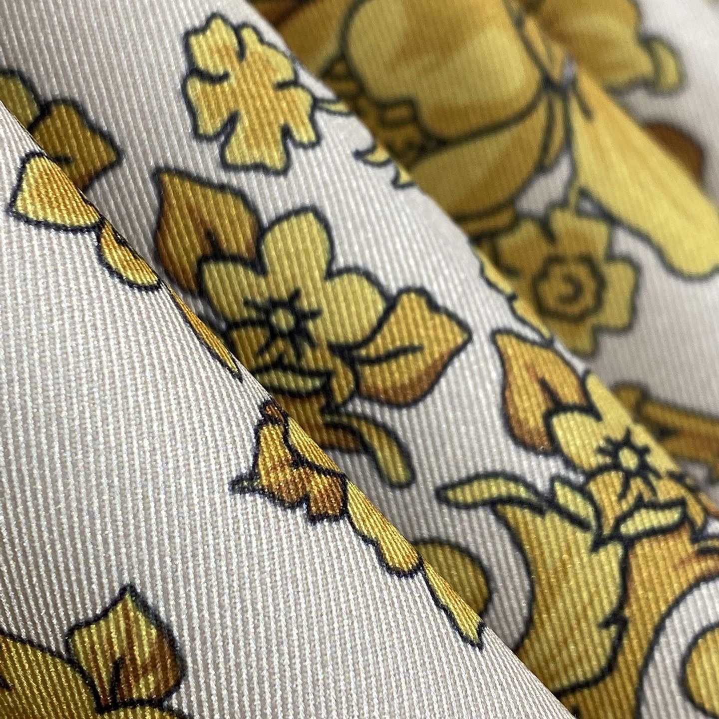 Versace Barocco Silk Shirt & Shorts  - DopestKickz