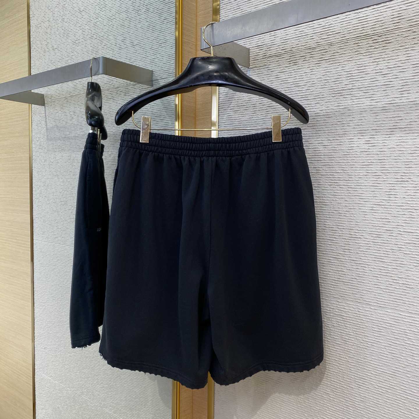 Balenciaga Strass Cropped Sweat Shorts - DopestKickz