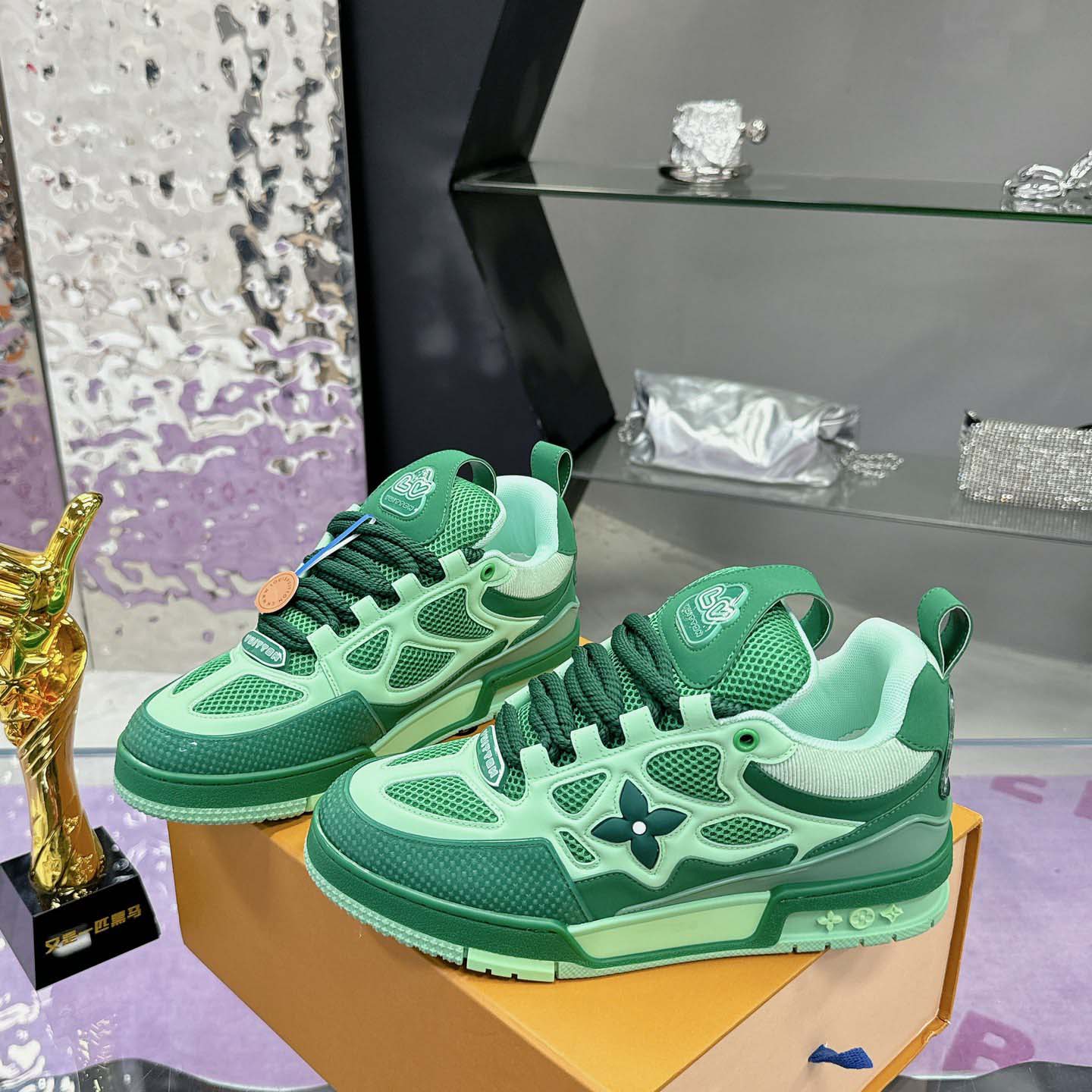 Louis Vuitton LV Skate Sneaker      1ACQOP - DopestKickz