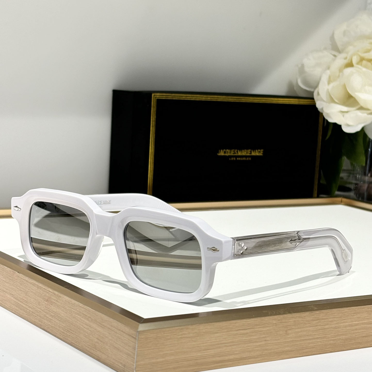 Jacquemus SANDRO Sunglasses - DopestKickz