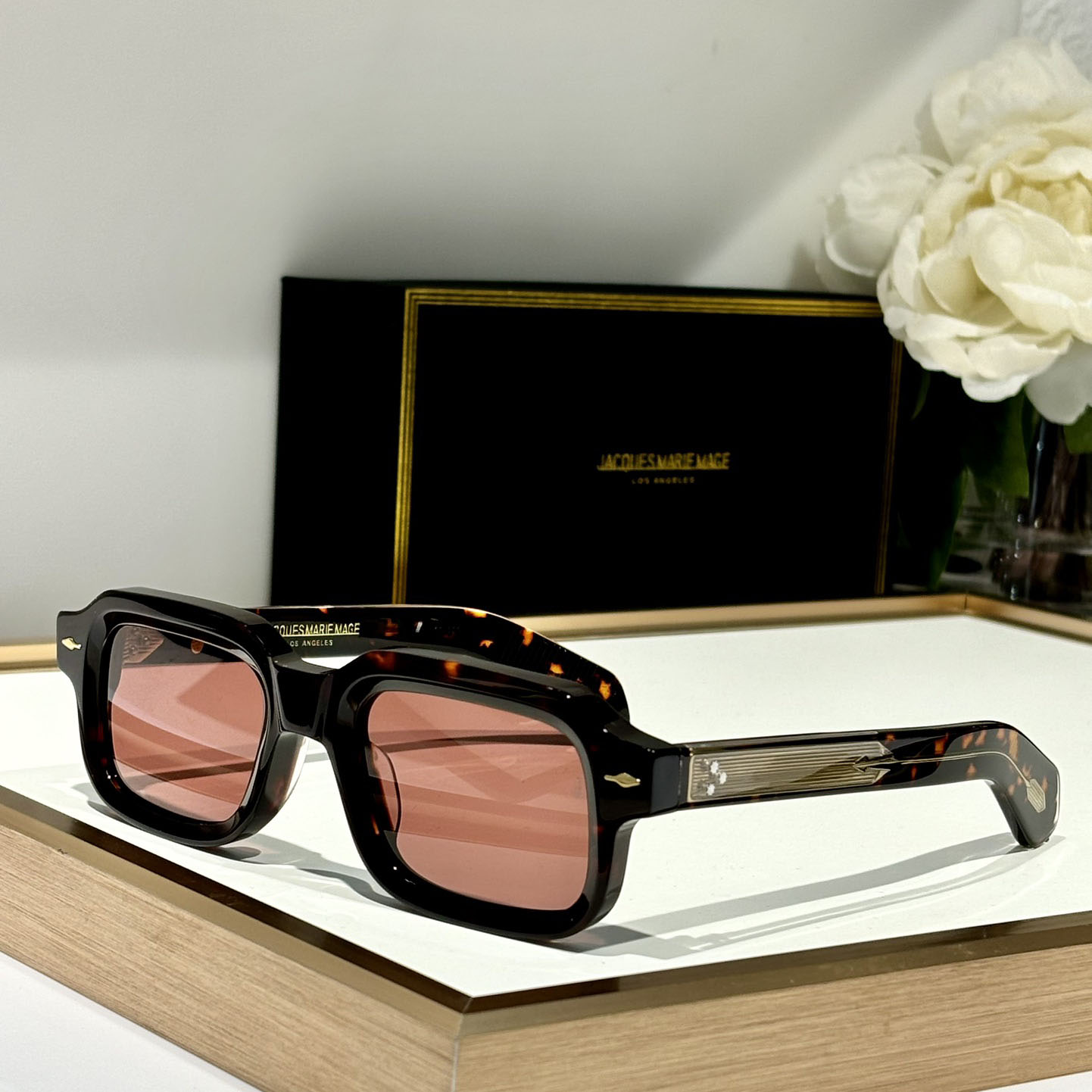 Jacquemus SANDRO Sunglasses - DopestKickz