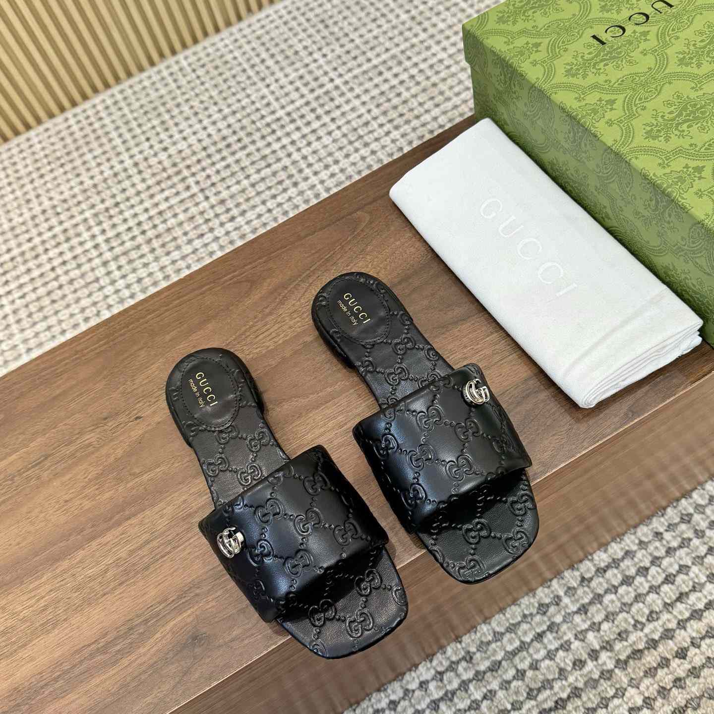 Gucci Women's Slide Sandal With Double G - DopestKickz