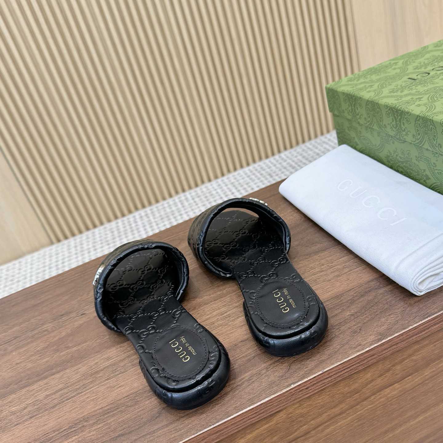 Gucci Women's Slide Sandal With Double G - DopestKickz