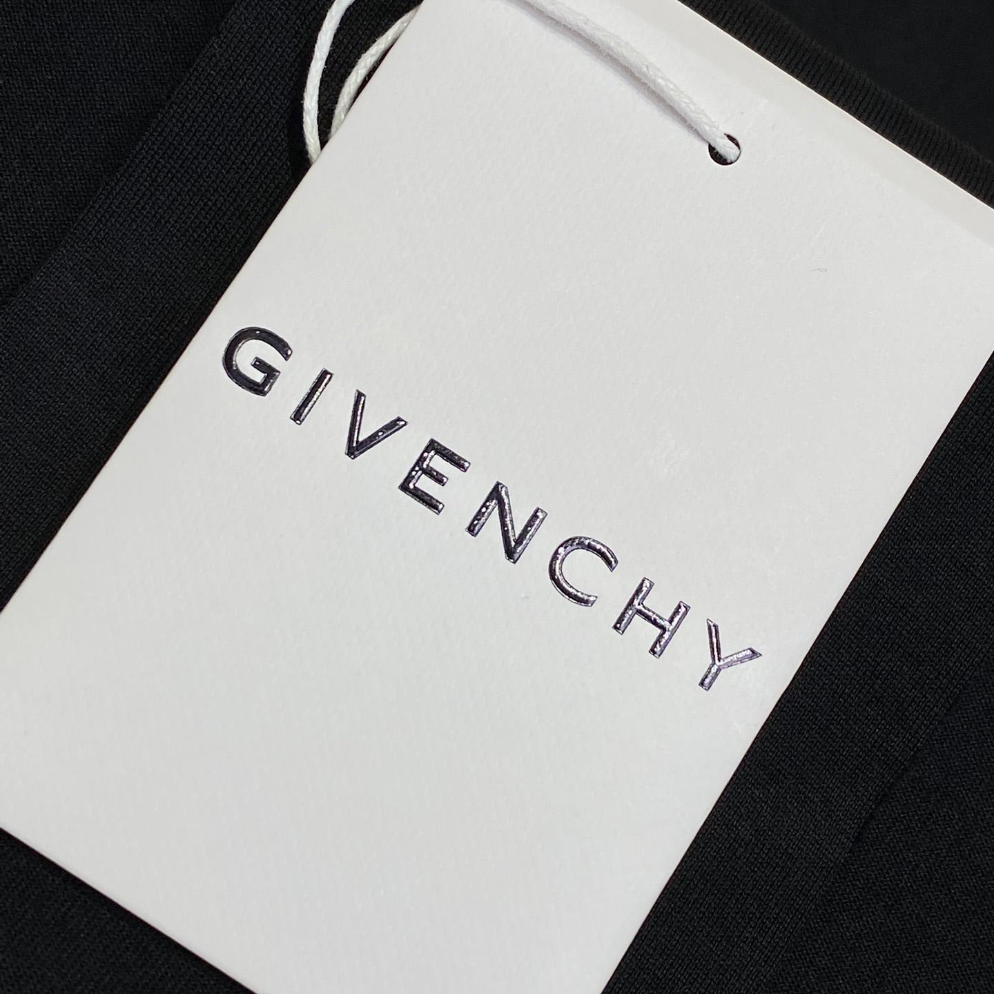 Givenchy T-shirt In Cotton With HG Embroidery - DopestKickz