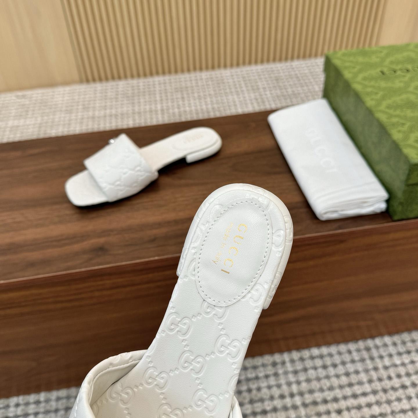 Gucci Women's Slide Sandal With Double G - DopestKickz