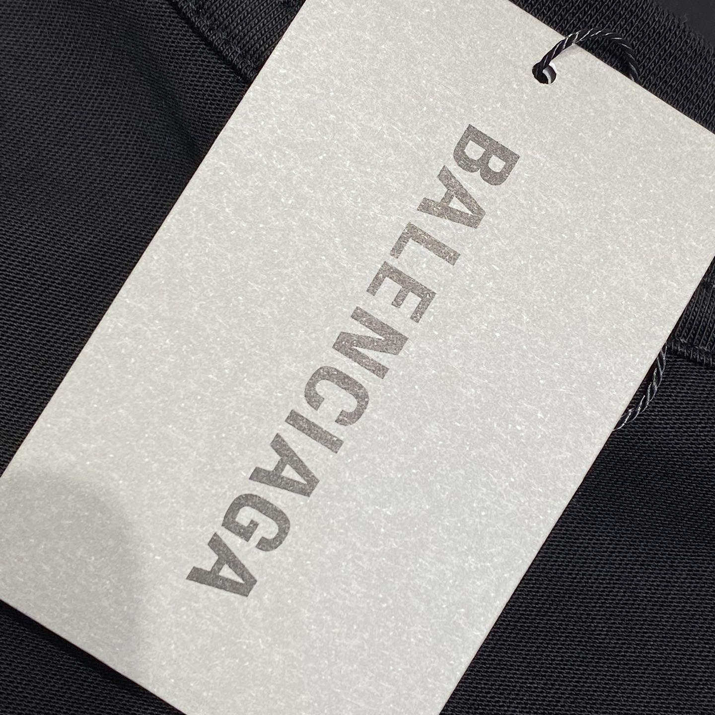 Balenciaga Political T-shirt - DopestKickz