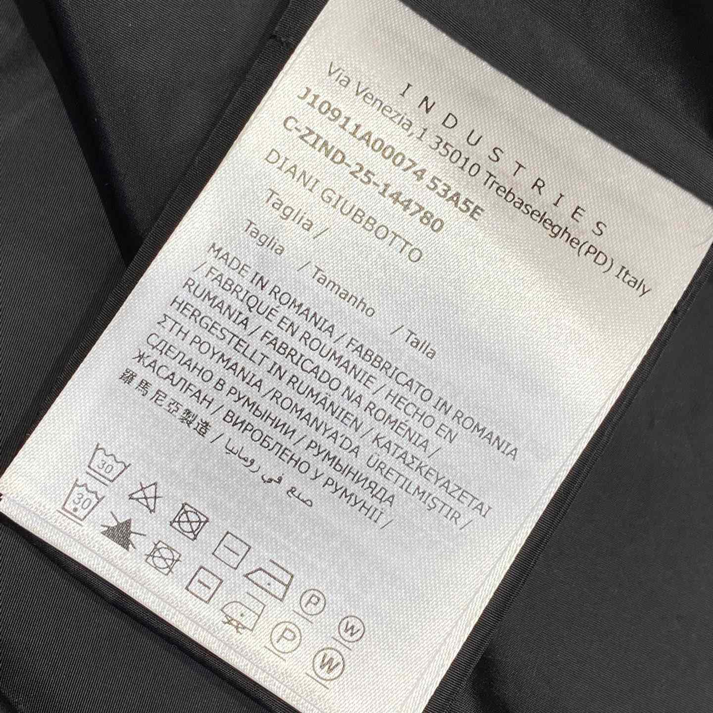 Moncler Moretan Hooded Gilet  - DopestKickz