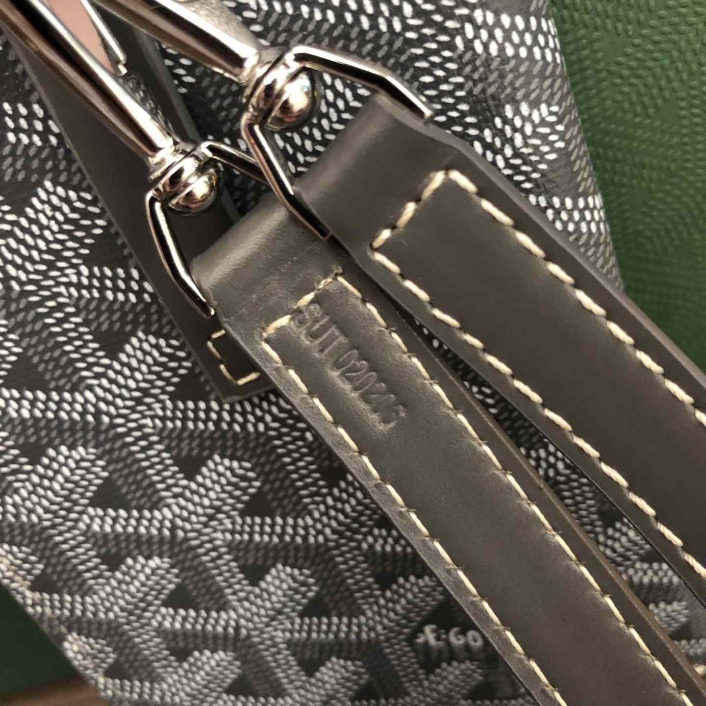 Goyard Montmartre GM Case - DopestKickz