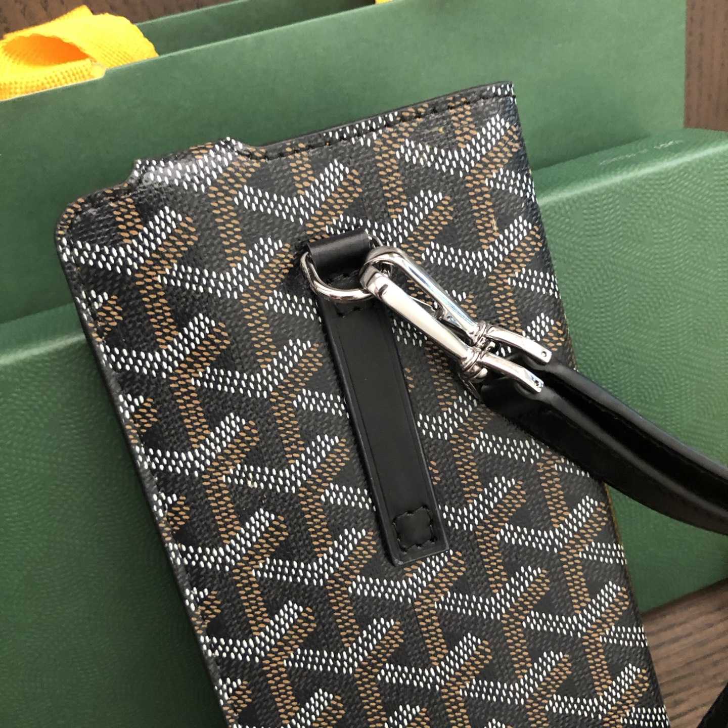 Goyard Montmartre GM Case - DopestKickz