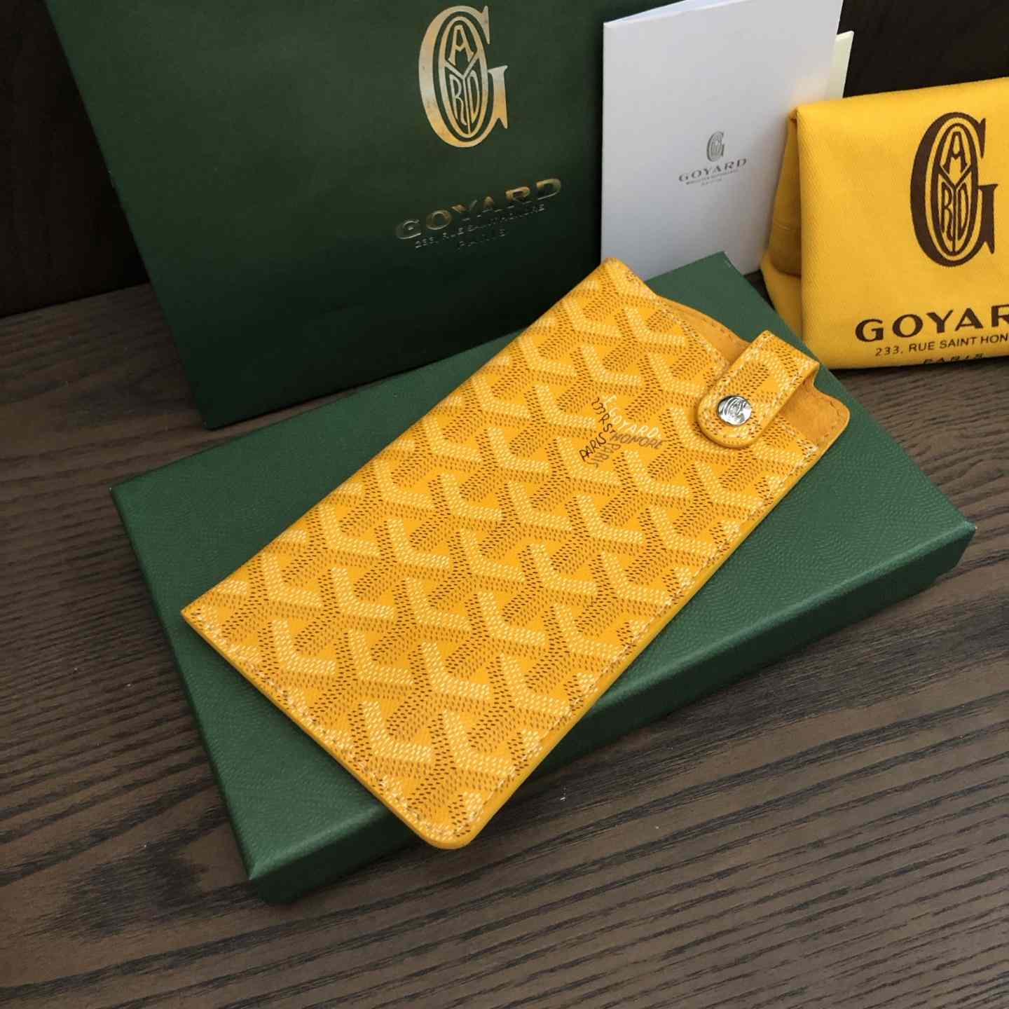 Goyard Montmartre GM Case - DopestKickz