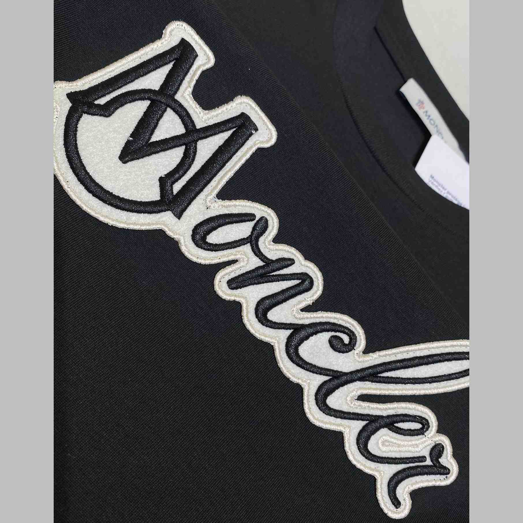 Moncler Varsity logo t-shirt - DopestKickz