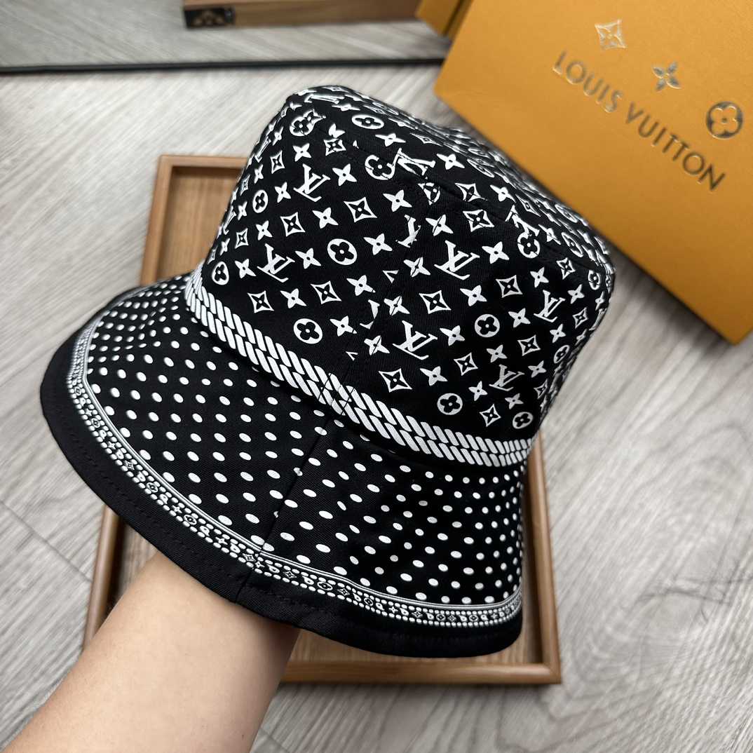 Louis Vuitton Sailor Bandana Ha - DopestKickz