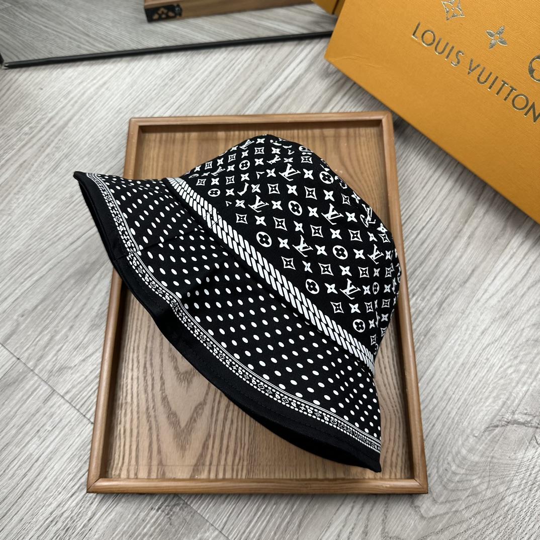 Louis Vuitton Sailor Bandana Ha - DopestKickz