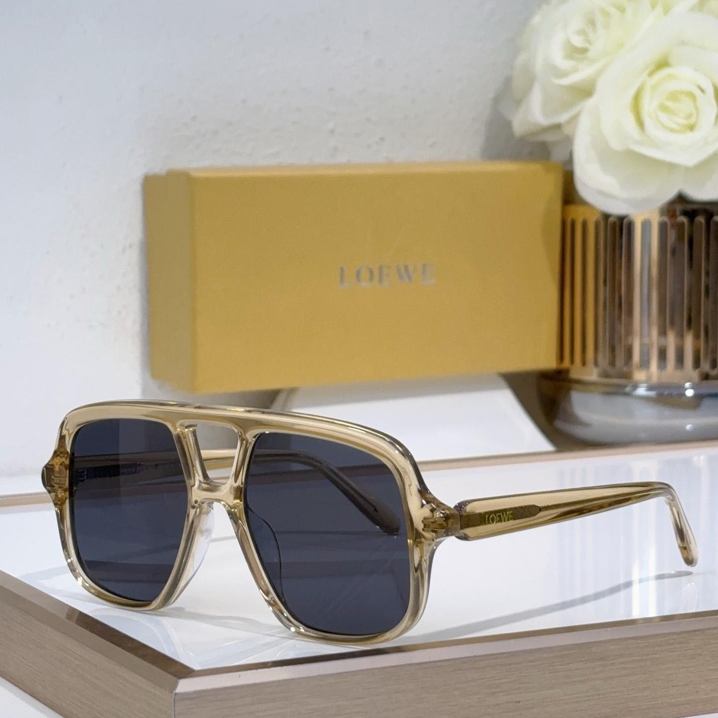 Loewe Aviator Slim Sunglasses  LW40161U - DopestKickz