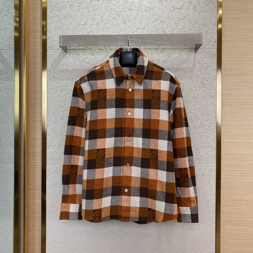 Louis Vuitton Button-Down Long-Sleeved Flannel Shirt  1AFXSJ - DopestKickz