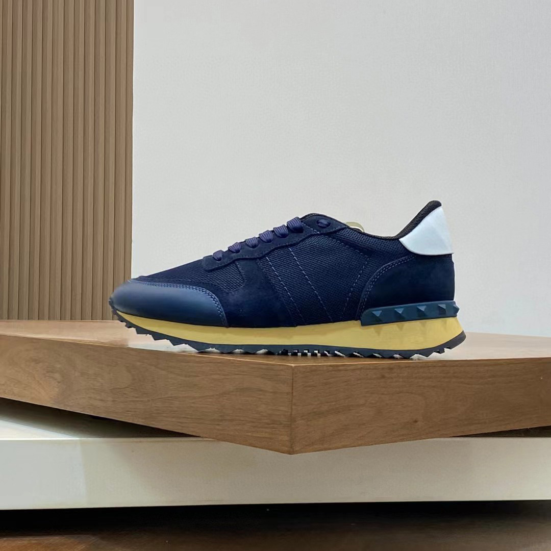 Valent Garavani Rockrunner Sneaker  - DopestKickz