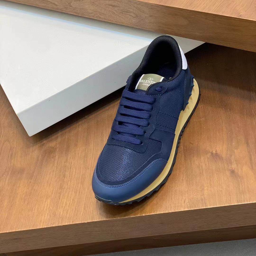 Valent Garavani Rockrunner Sneaker  - DopestKickz