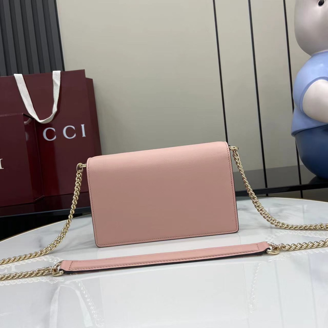 Gucci GG Emblem Wallet On Chain - DopestKickz