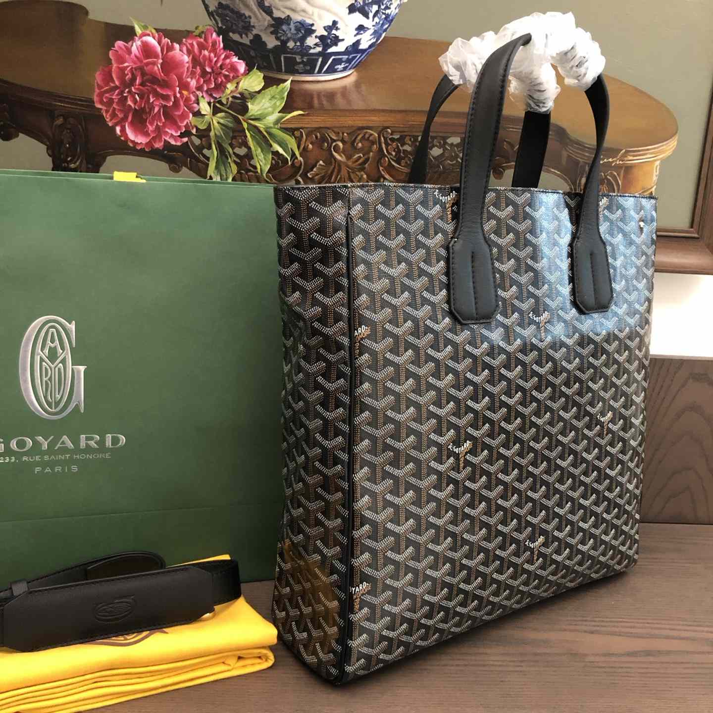 Goyard Voltaire Bag （Without a box） - DopestKickz