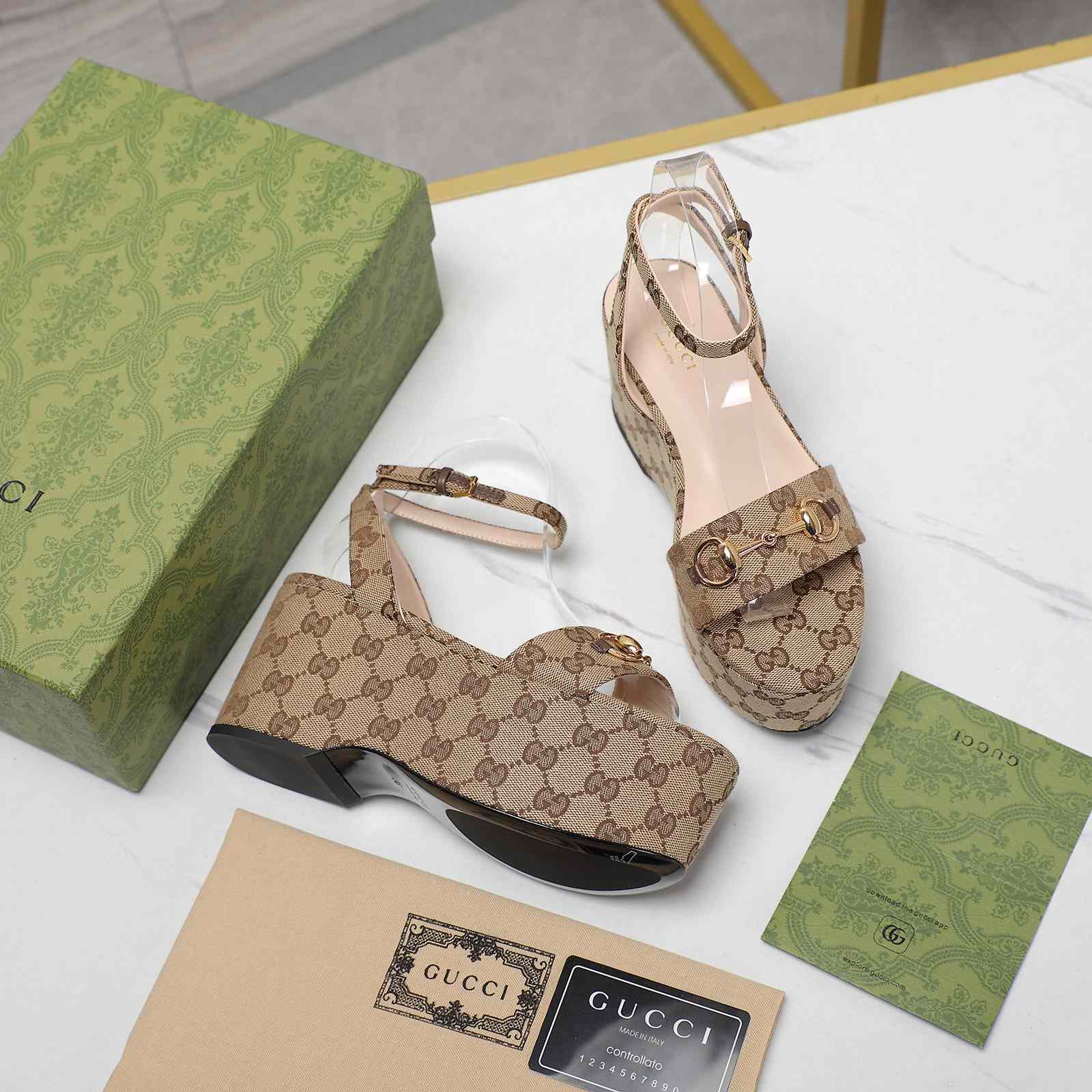 Gucci Women's Horsebit flatform Sandal - DopestKickz