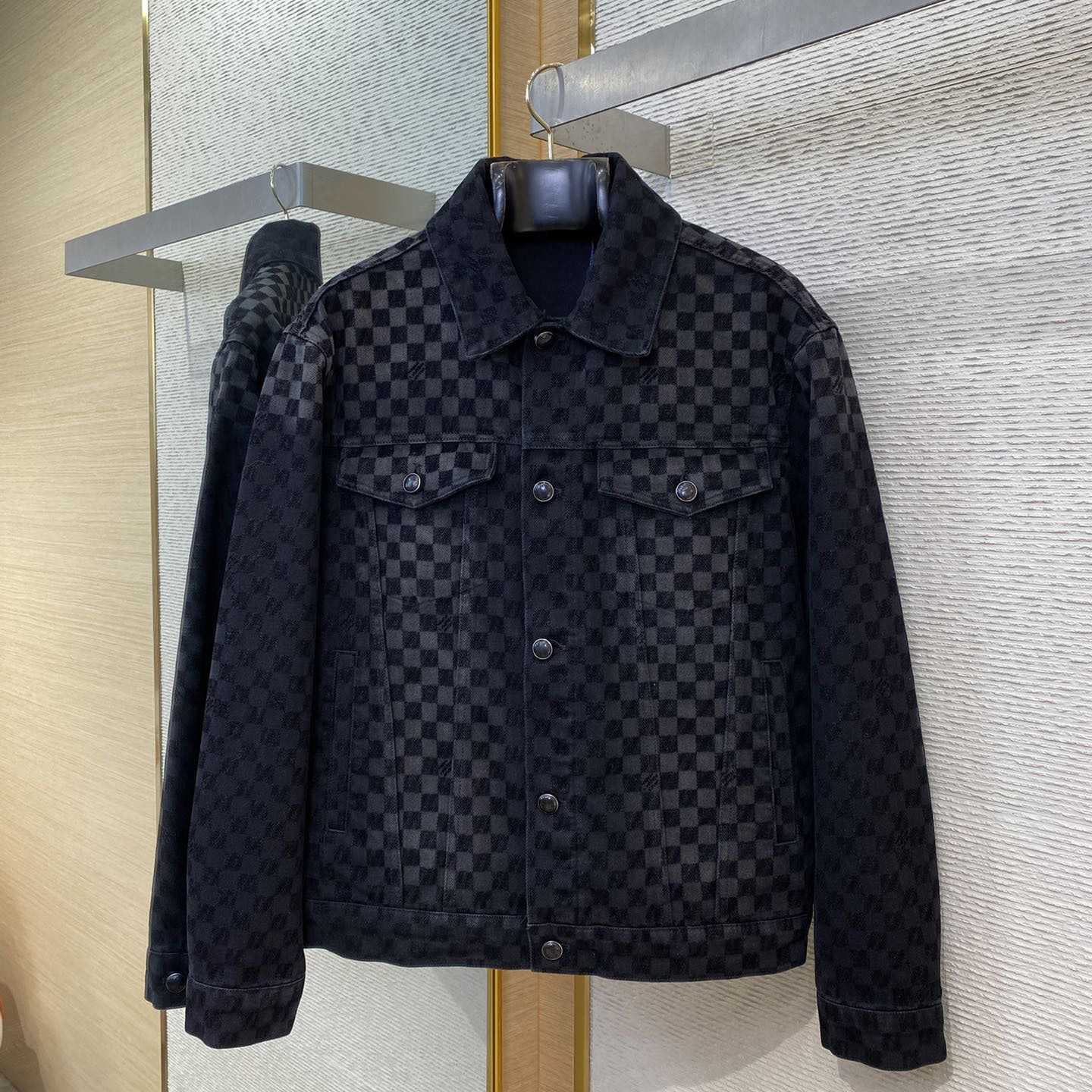 Louis Vuitton Flocked Damier Denim Trucker Jacket   1AHBDV - DopestKickz