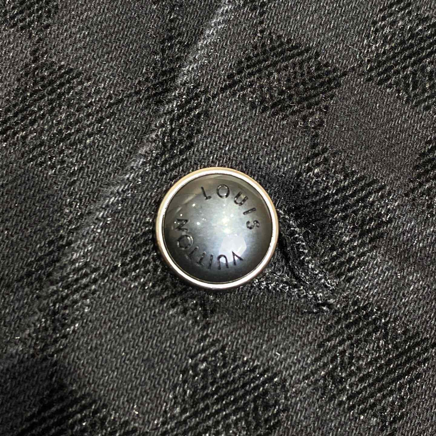 Louis Vuitton Flocked Damier Denim Trucker Jacket   1AHBDV - DopestKickz