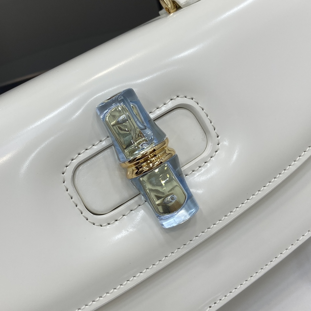 Gucci Bamboo DIva Medium Bag - DopestKickz