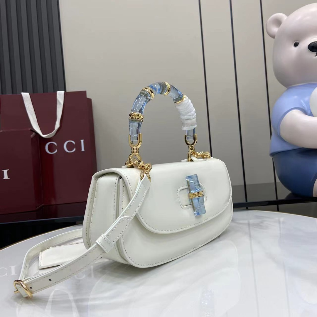 Gucci Bamboo DIva Medium Bag - DopestKickz