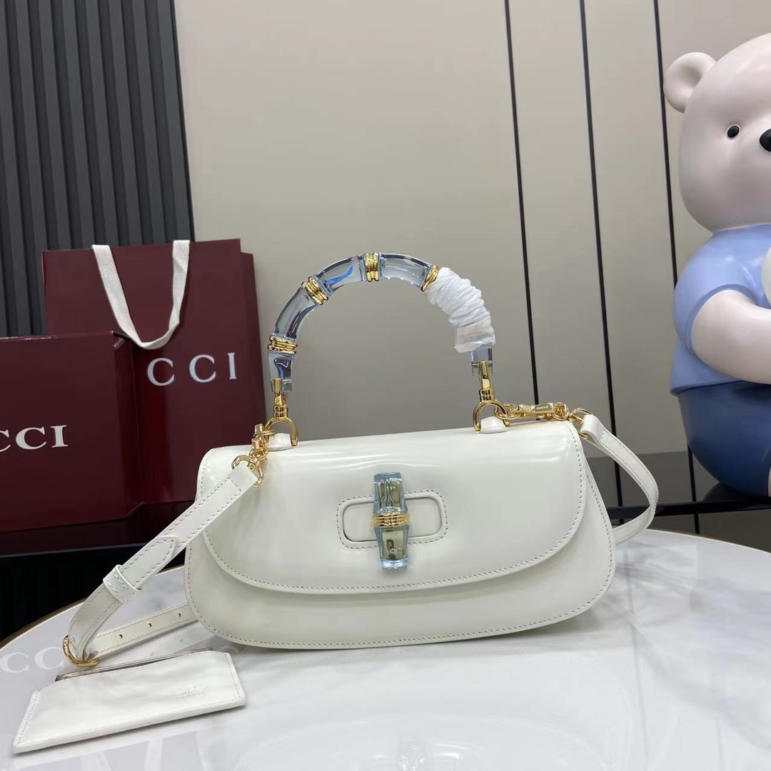 Gucci Bamboo DIva Medium Bag - DopestKickz