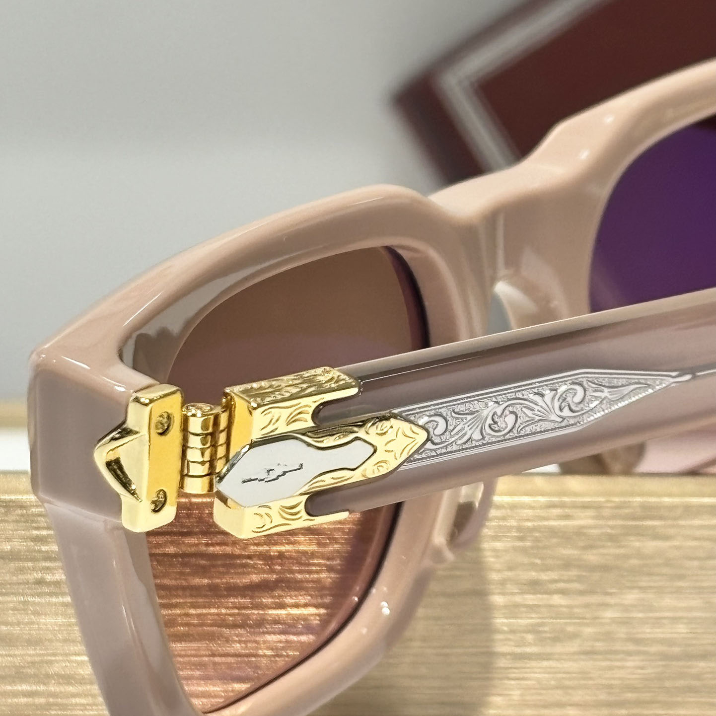 Jacquemus STERETT Sunglasses - DopestKickz