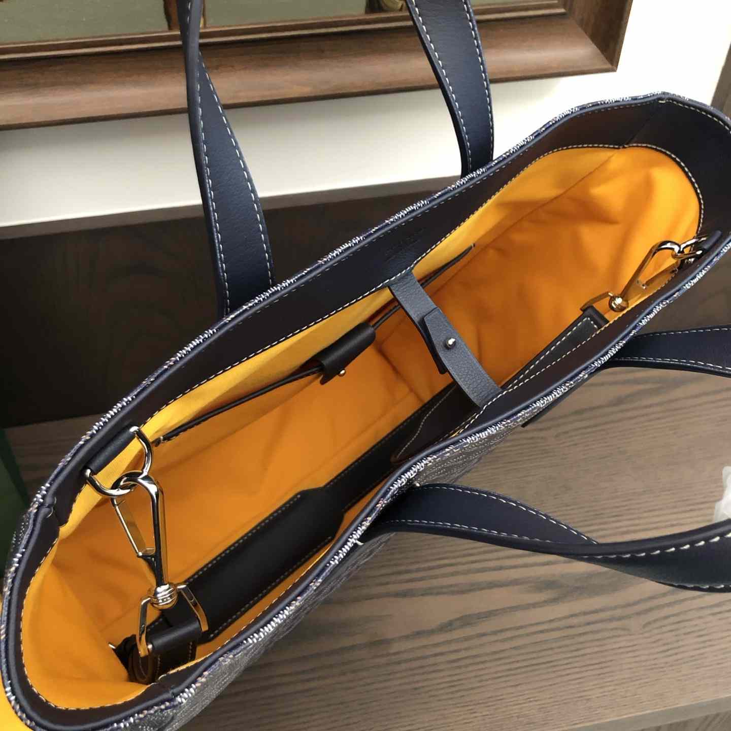 Goyard Voltaire Bag （Without a box） - DopestKickz