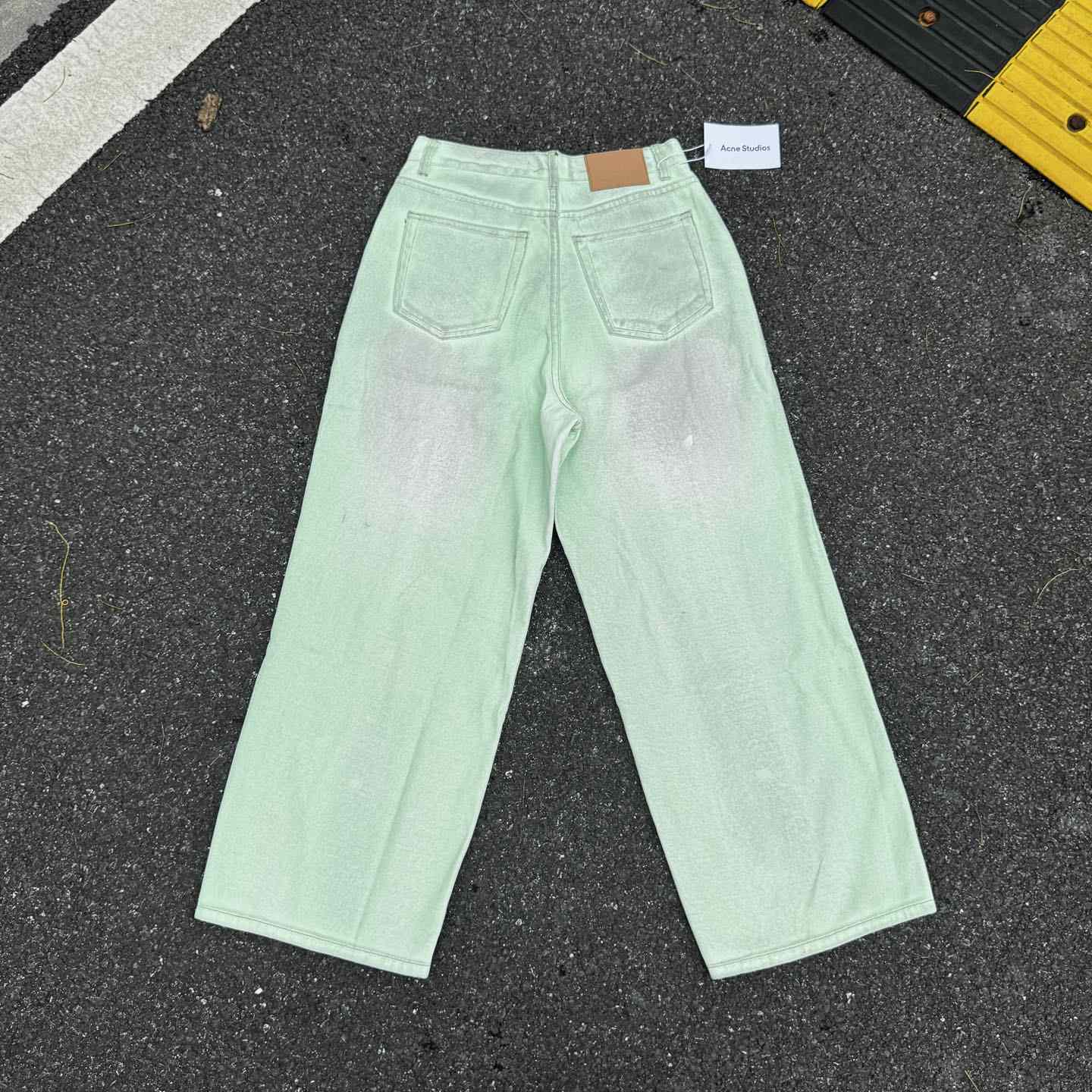 Acne Studios Loose Fit Jeans - 1981M - DopestKickz
