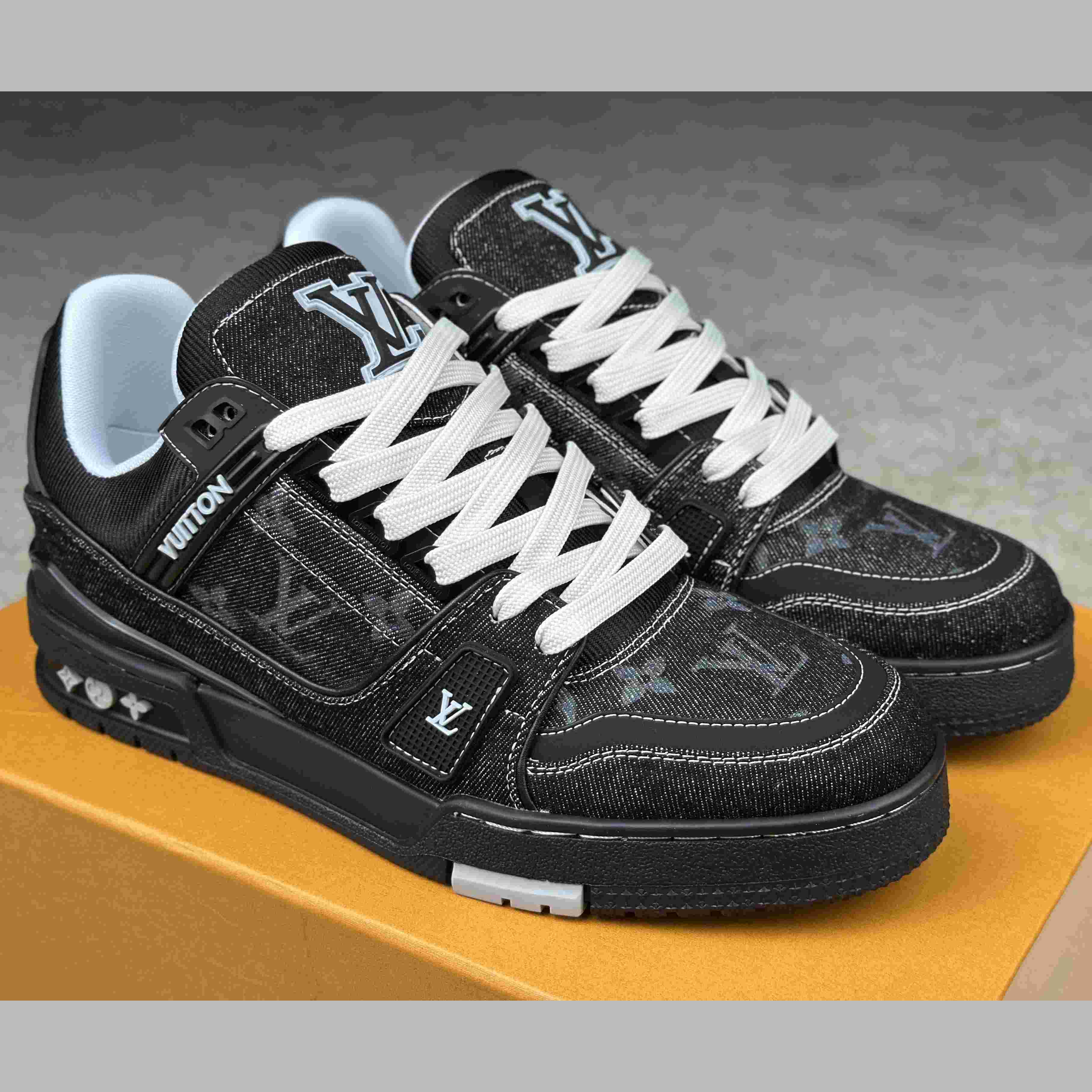 Louis Vuitton LV Trainer Sneaker  1AHSZR - DopestKickz