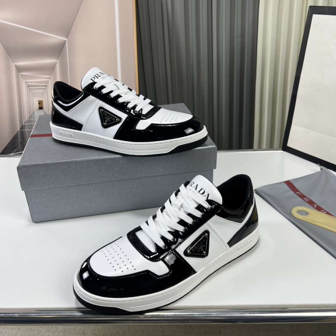 Prada Downtown triangle-logo Sneakers - DopestKickz