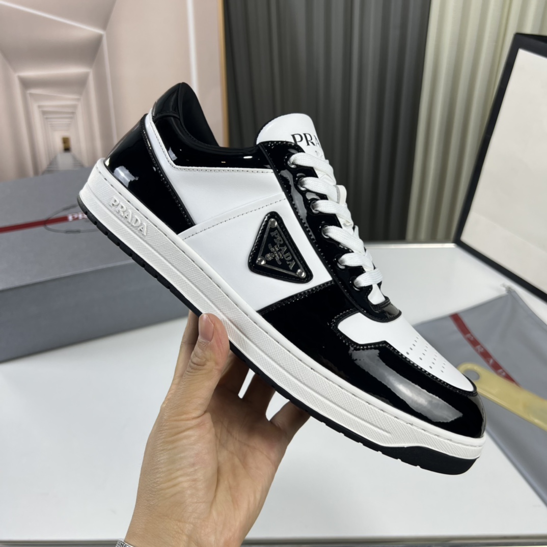 Prada Downtown triangle-logo Sneakers - DopestKickz