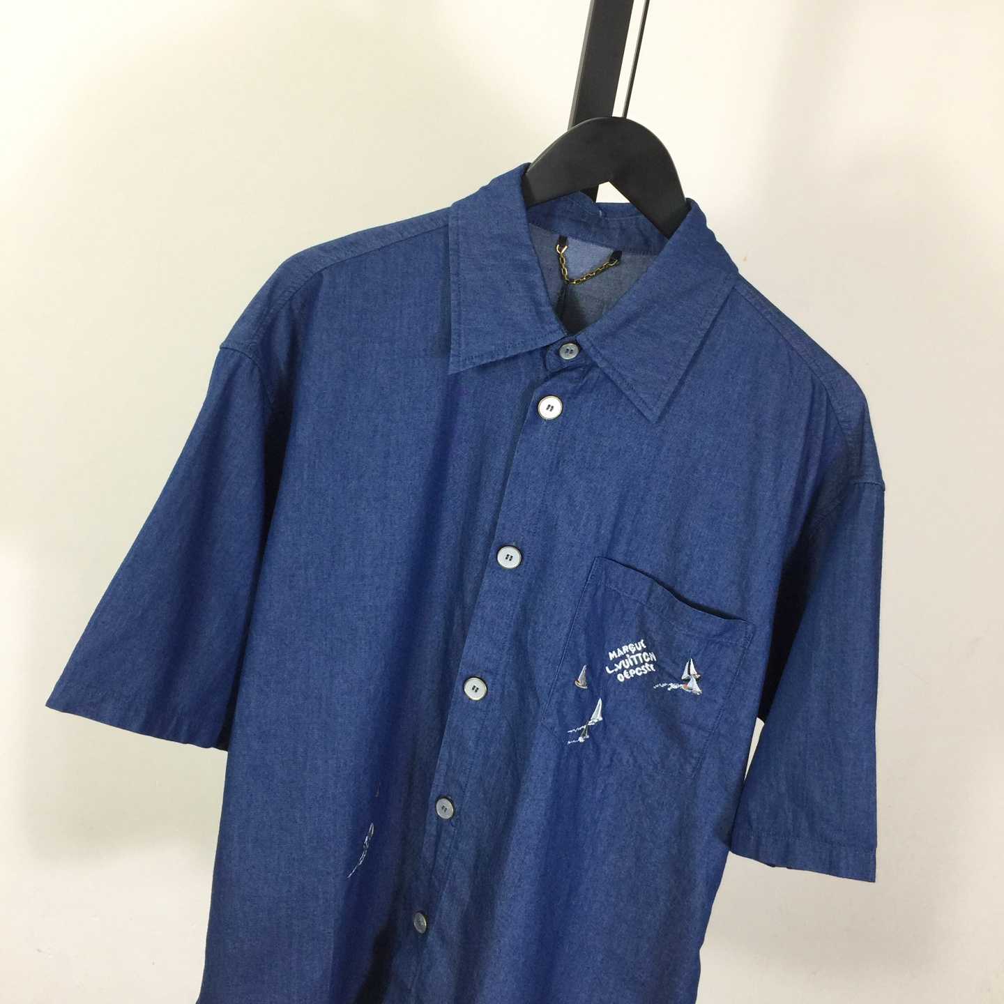 Louis Vuitton Embroidered Chambray Short-Sleeved Shirt   1AHVVX - DopestKickz