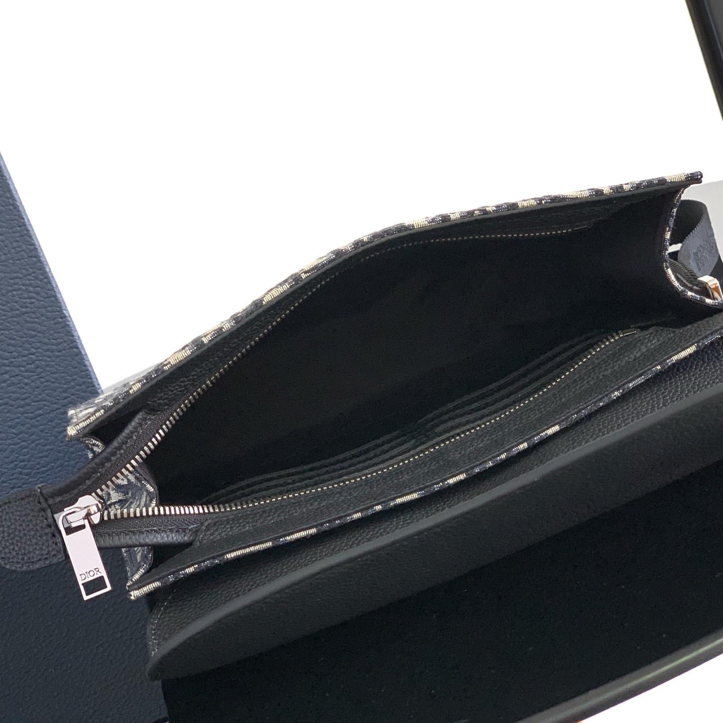 Dior Saddle A5 Triangle Pouch  - DopestKickz