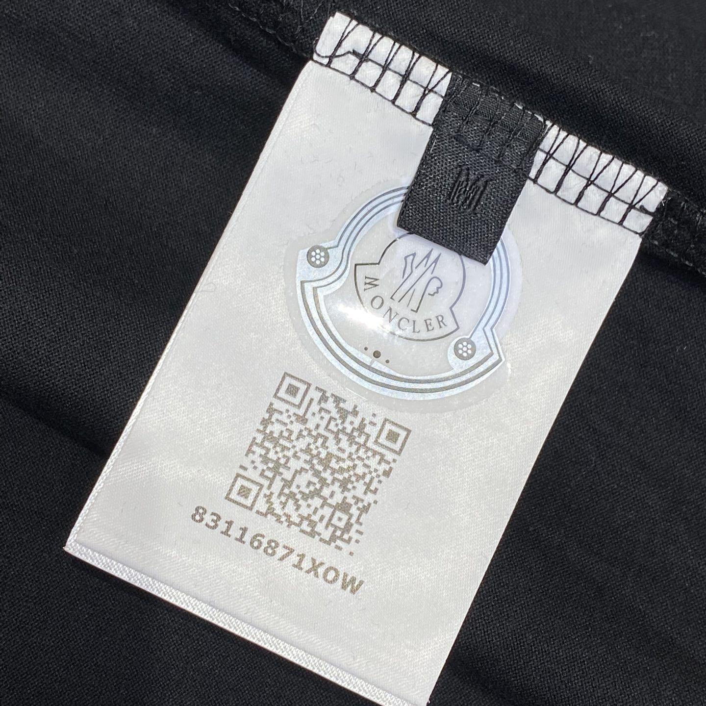 Moncler Blurred Logo Cotton T-shirt - DopestKickz