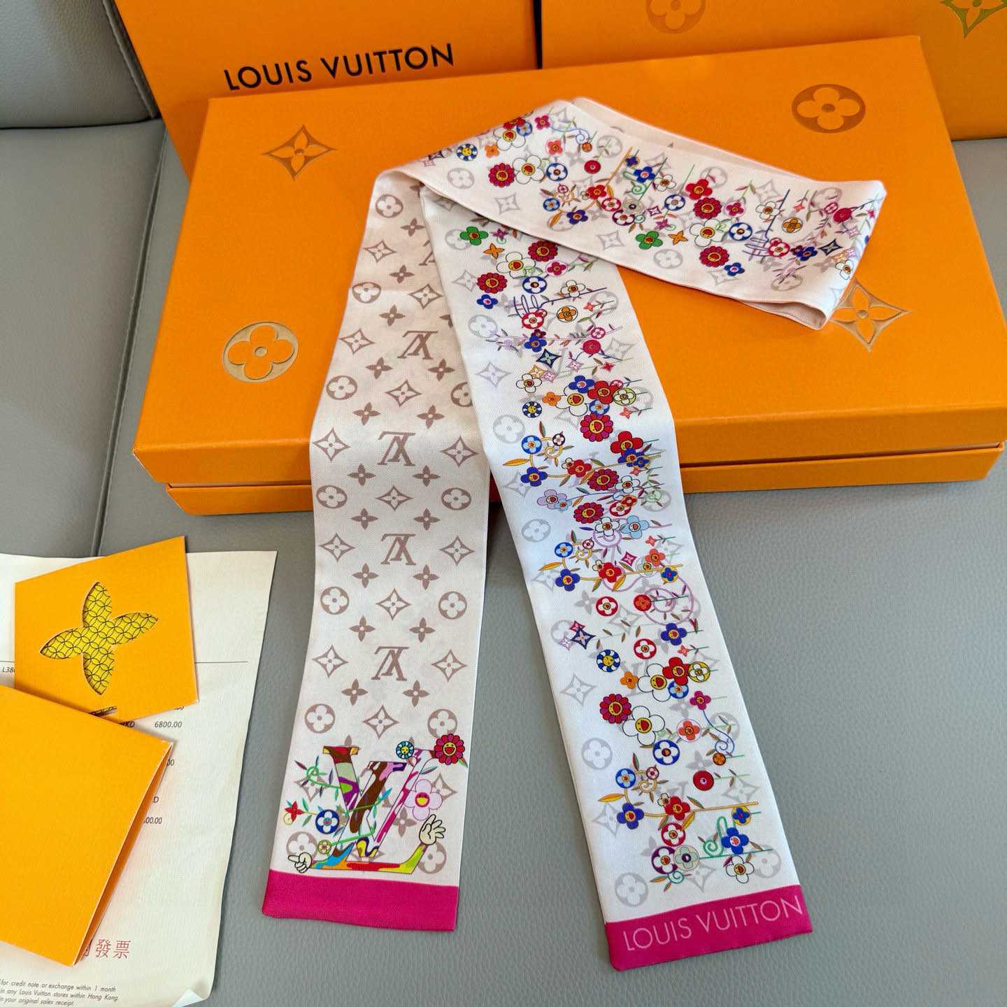 Louis Vuitton LV x TM Superflat Monogram Bandeau   M96165 - DopestKickz