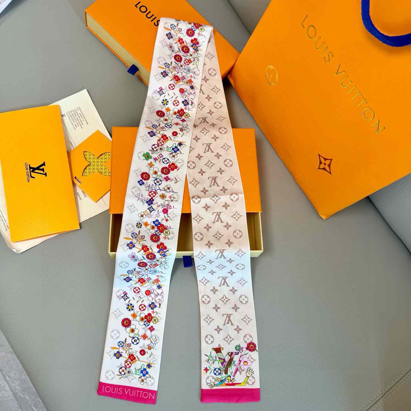 Louis Vuitton LV x TM Superflat Monogram Bandeau   M96165 - DopestKickz