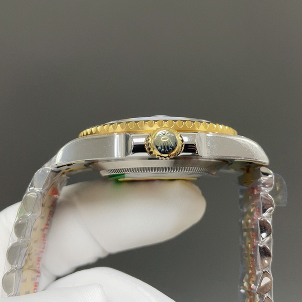 Rolex Oyster Perpetual Watch      40mm - DopestKickz