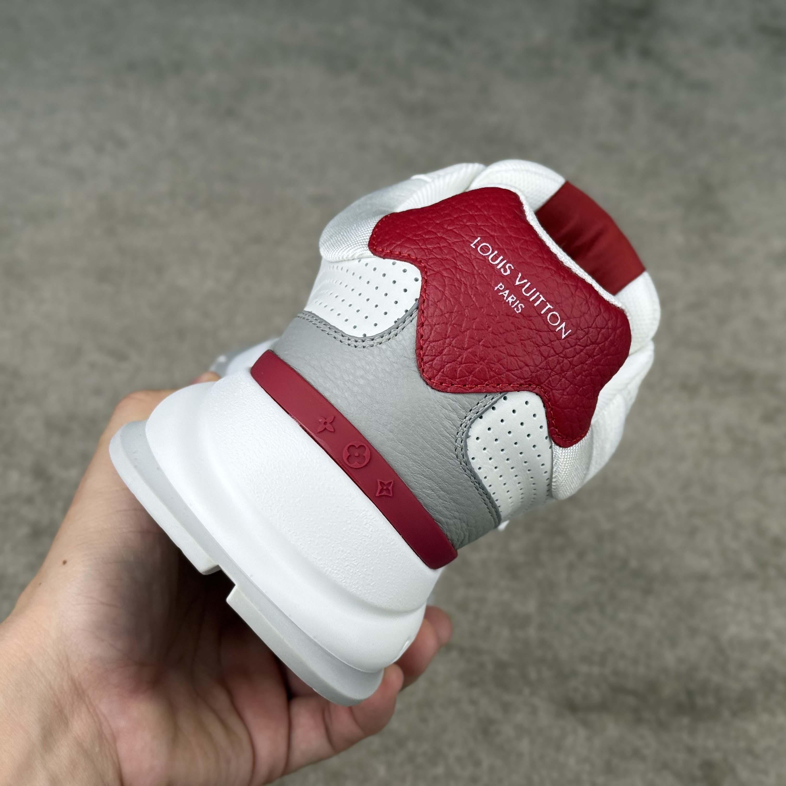 Louis Vuitton LV Classic Sneaker    - DopestKickz