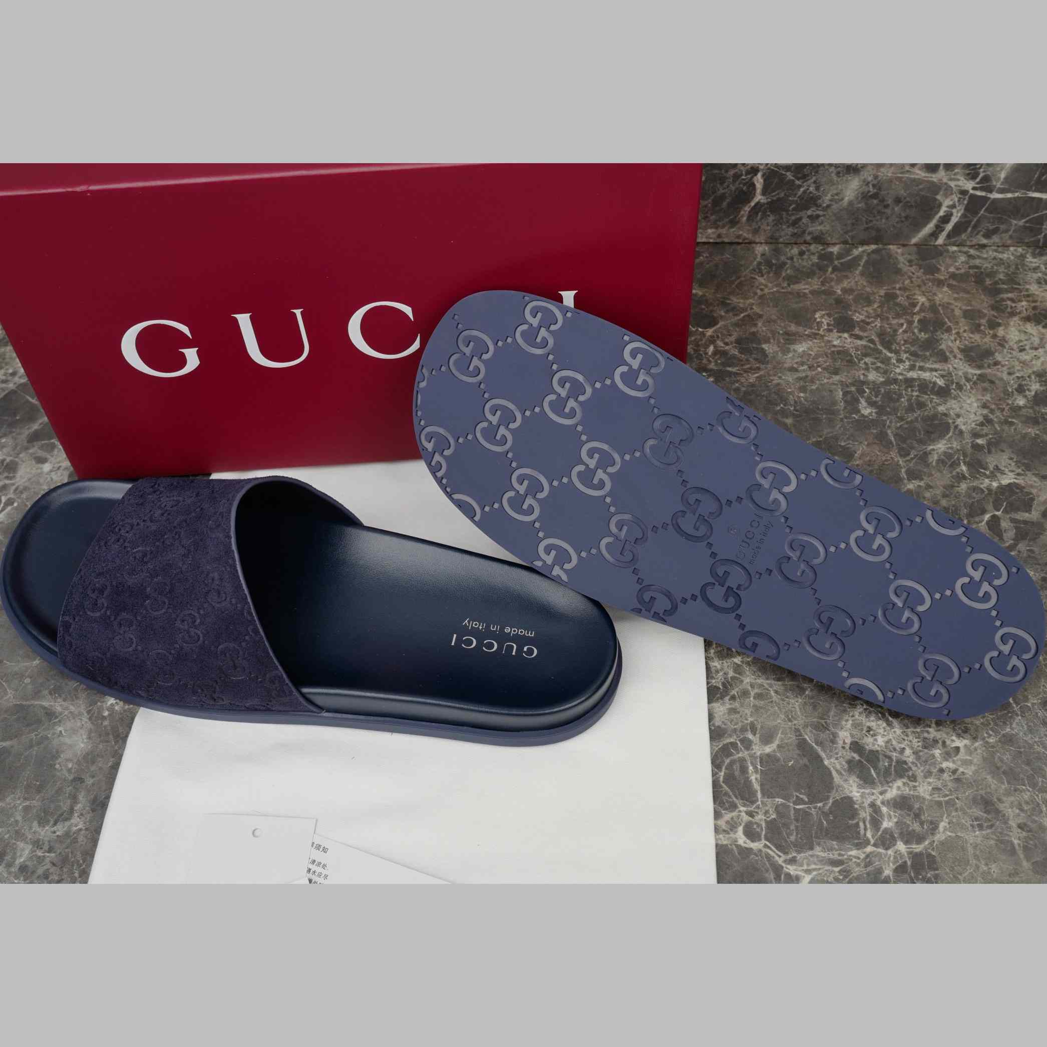Gucci Men's Slide Sandal - DopestKickz