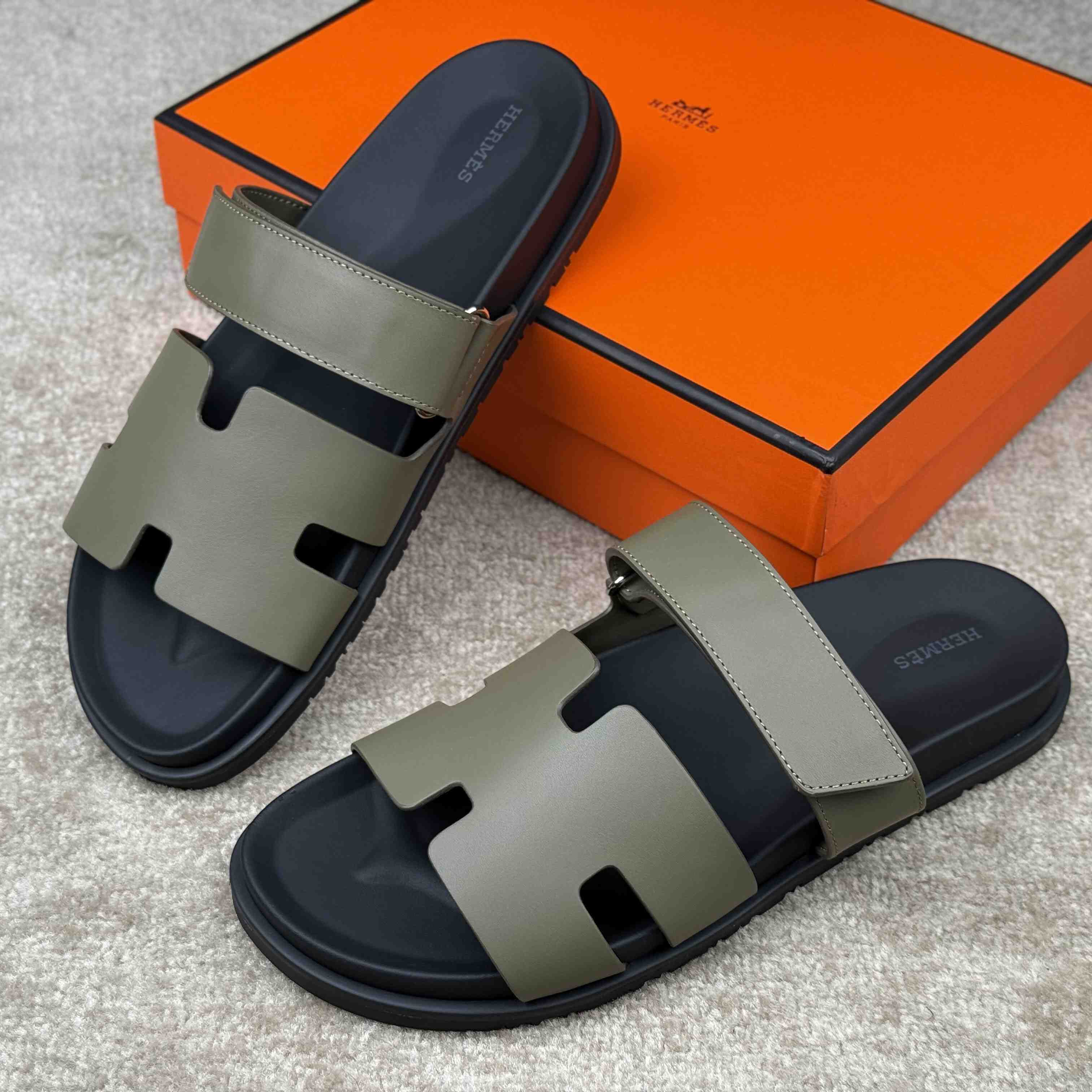 Hermes Chypre Sandal - DopestKickz