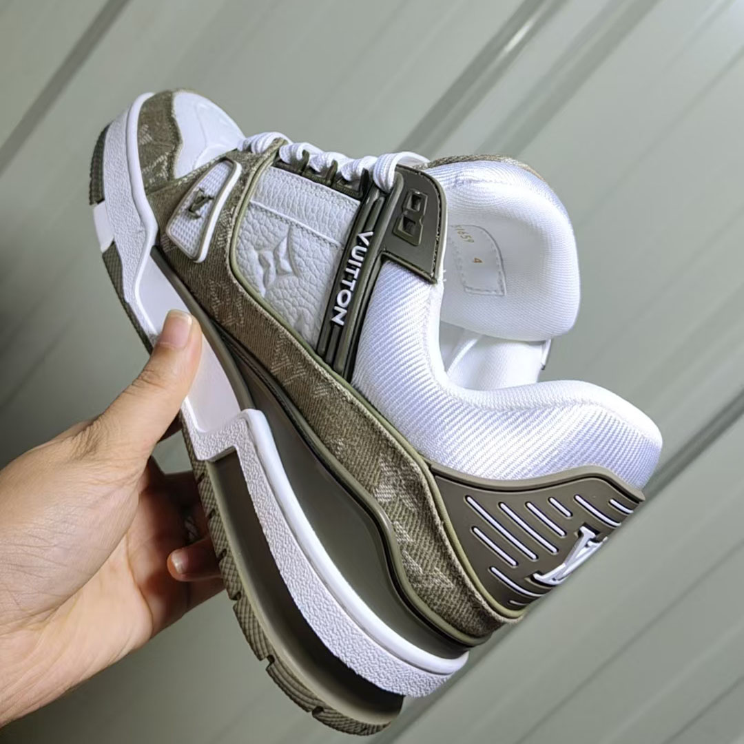 Louis Vuitton LV Trainer Sneaker   1AIKN3 - DopestKickz