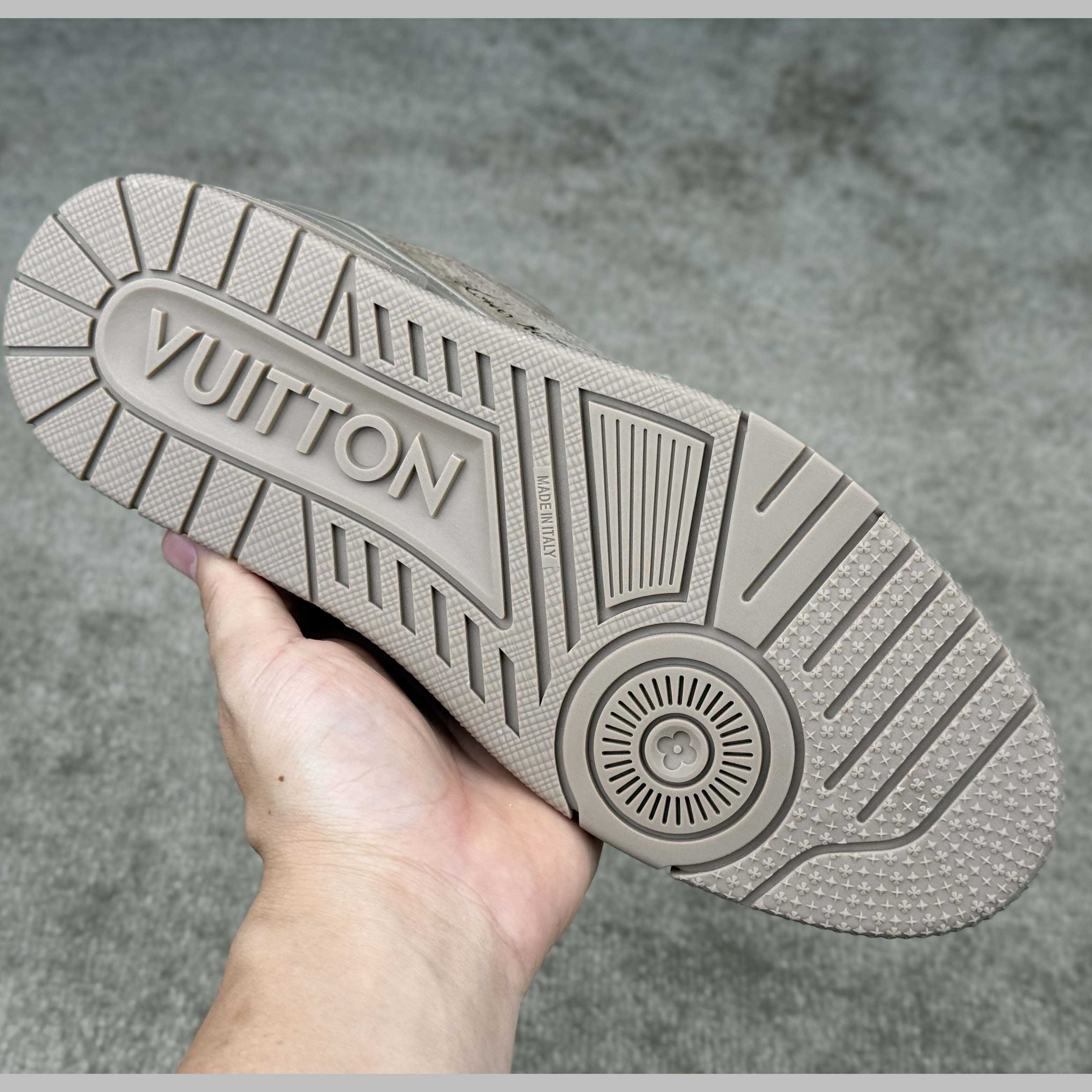 Louis Vuitton LV Trainer Sneaker   1AH622 - DopestKickz