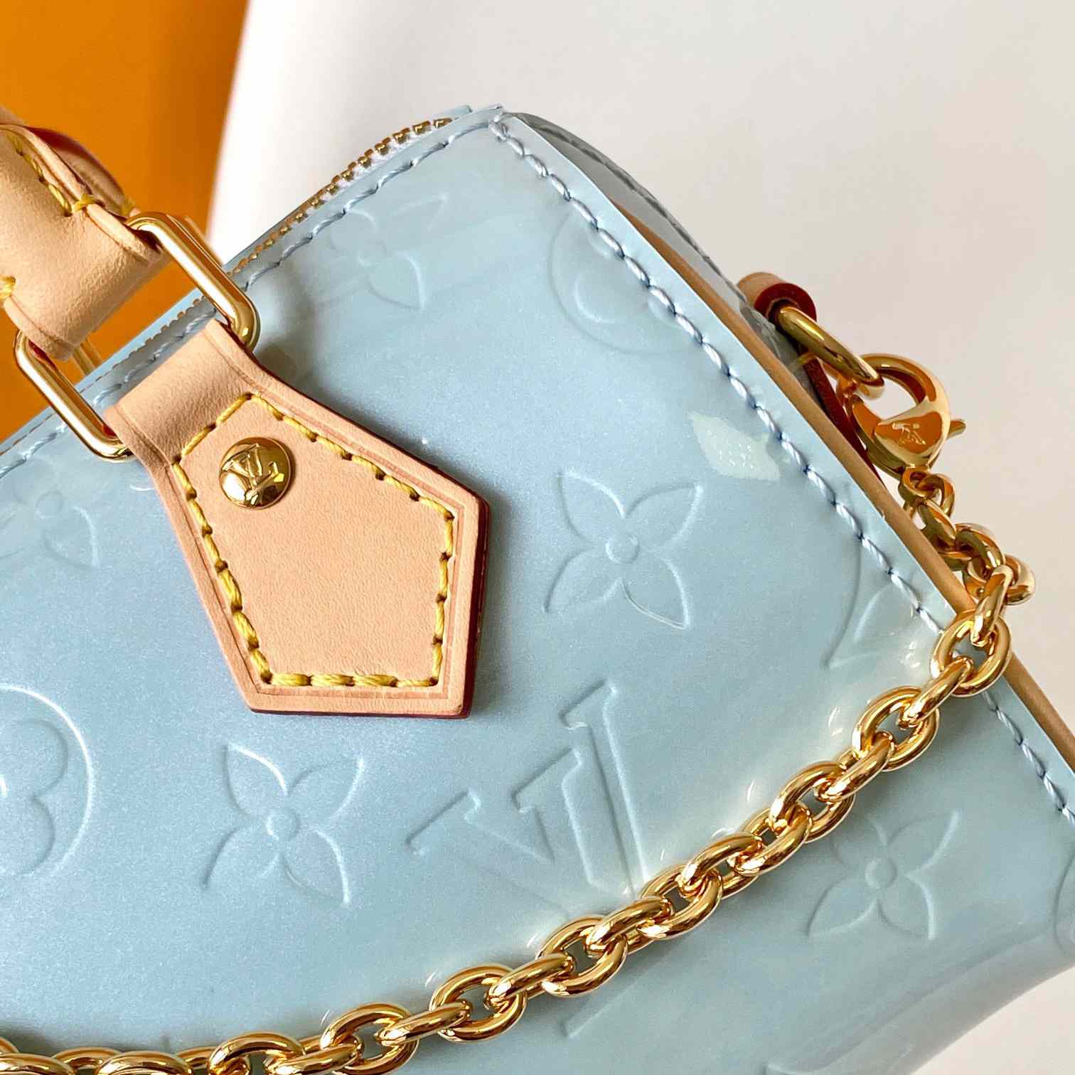 Louis Vuitton Nano Speedy Monogram Vernis Leather  16x10x7.5cm  M83000 - DopestKickz