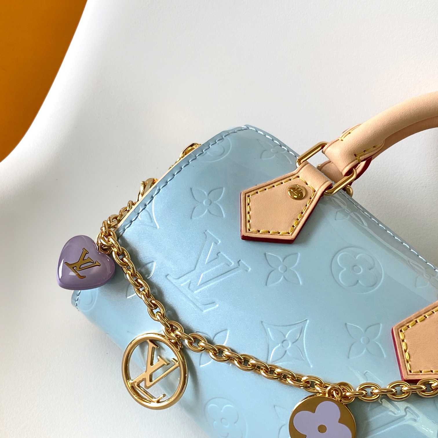 Louis Vuitton Nano Speedy Monogram Vernis Leather  16x10x7.5cm  M83000 - DopestKickz