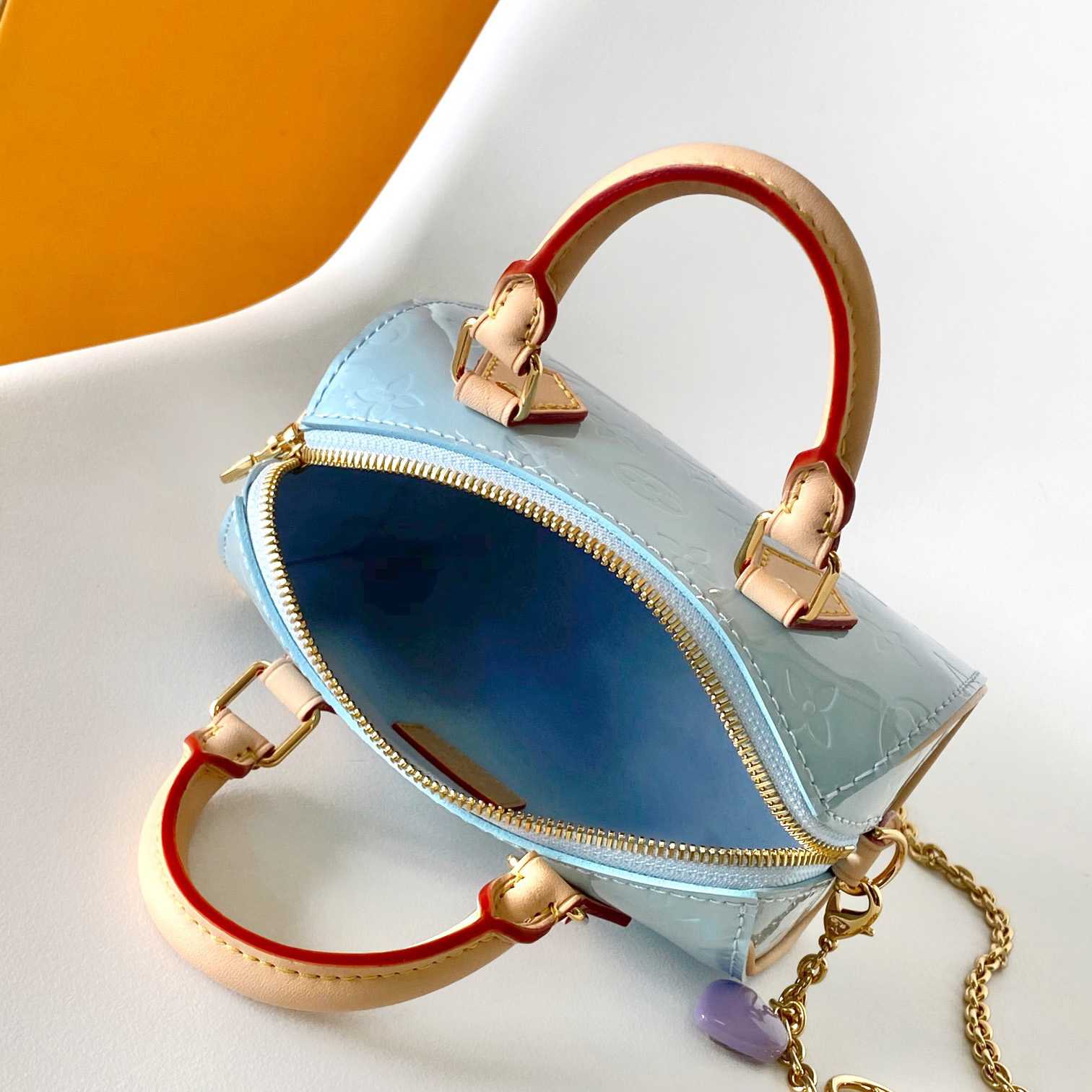 Louis Vuitton Nano Speedy Monogram Vernis Leather  16x10x7.5cm  M83000 - DopestKickz