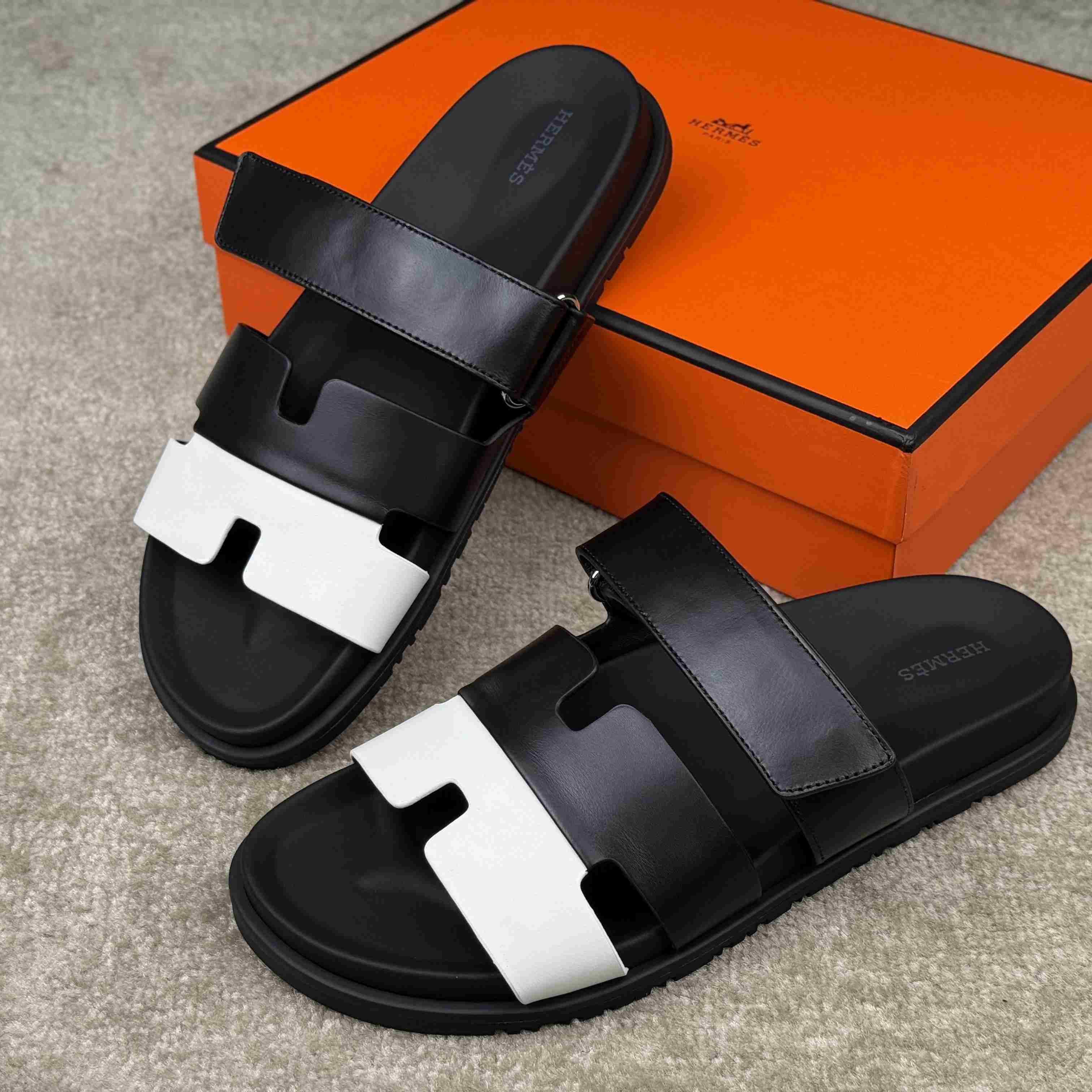 Hermes Chypre Sandal - DopestKickz